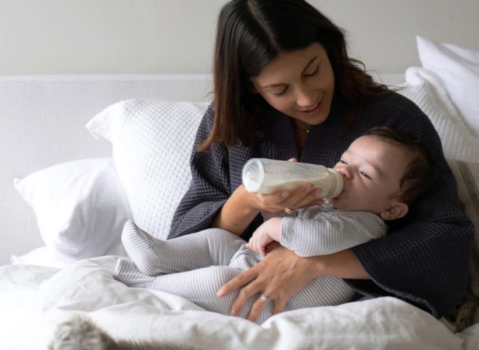 Bobbie Infant Formula: What's the Big Deal About It?