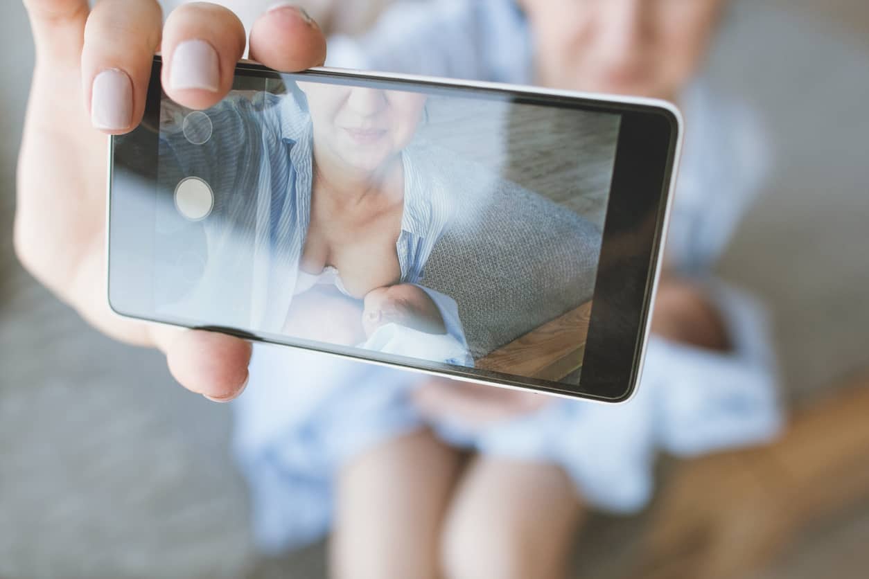 Get Breastfeeding Support Anytime, Anywhere With Medela's 24/7 LC