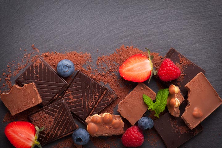 Breastfeeding Snacks: 42 Easy and Healthy Options