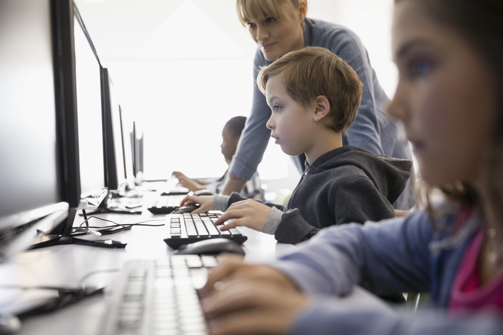 20 best online typing tutors for speed and accuracy