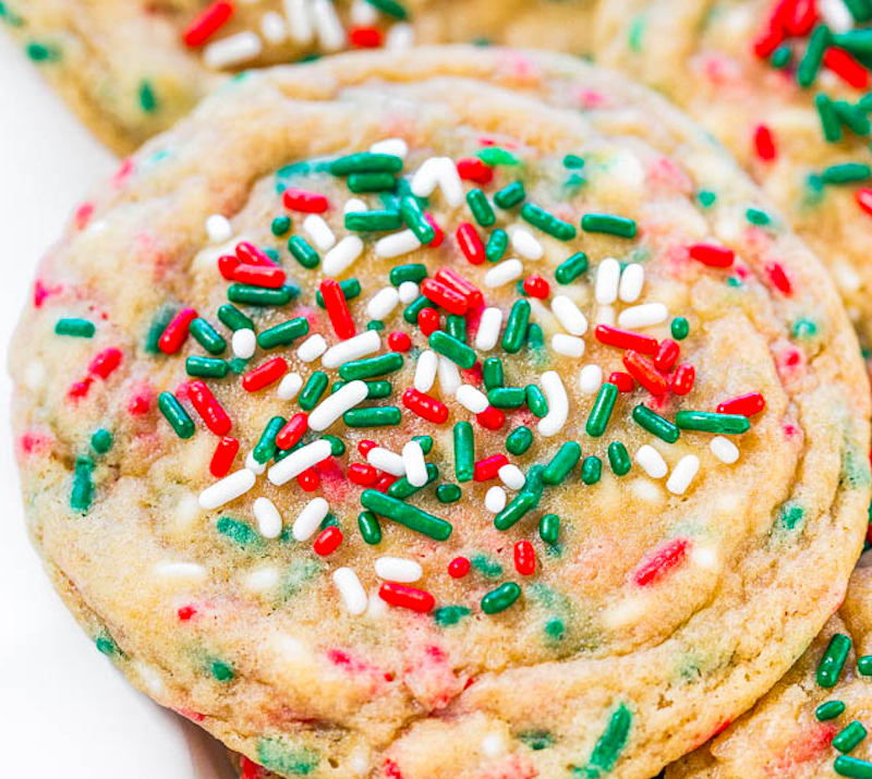 16 super-easy holiday cookie recipes everyone will love