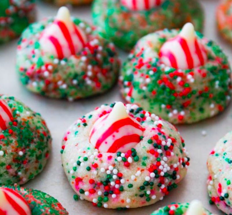16 super-easy holiday cookie recipes everyone will love
