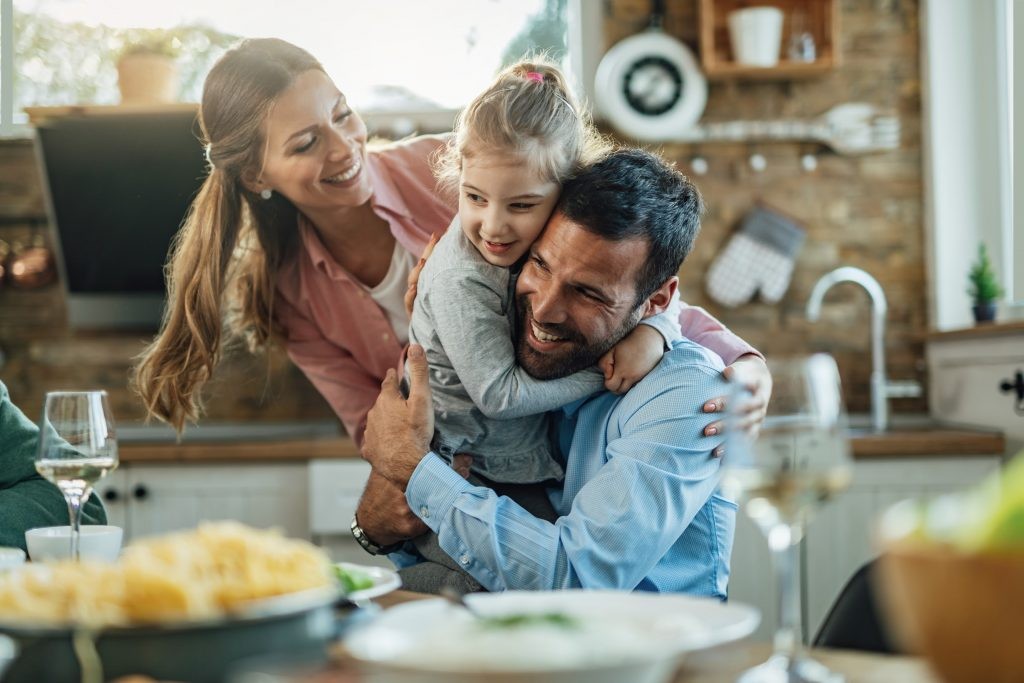 Positive Parenting – The Definitive Guide And 9 Essential Tips